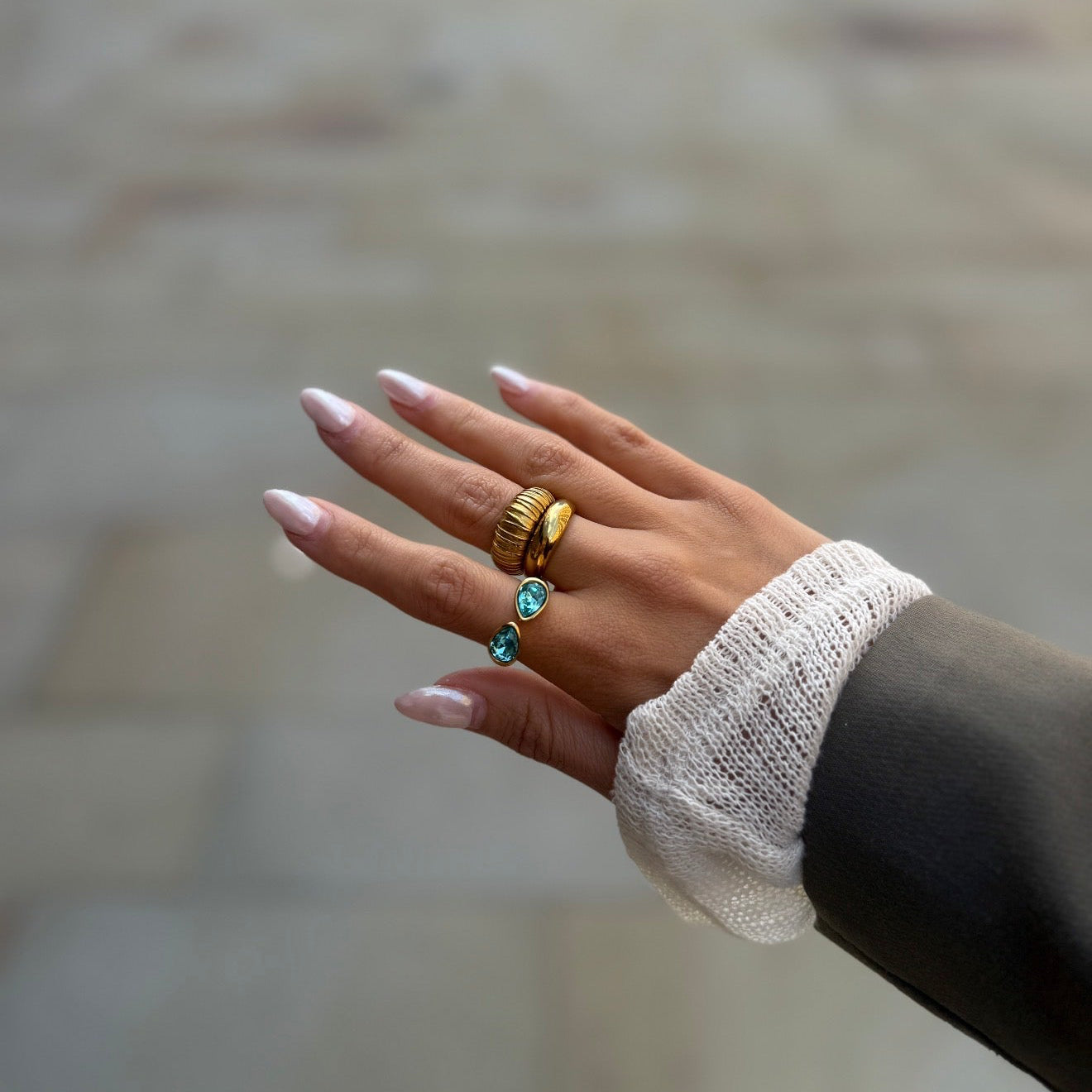 Azura Ring