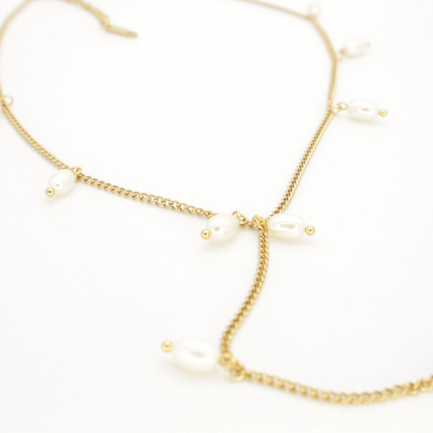 AIRA Necklace