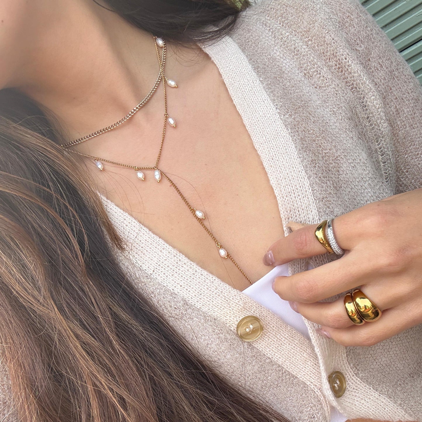 AIRA Necklace