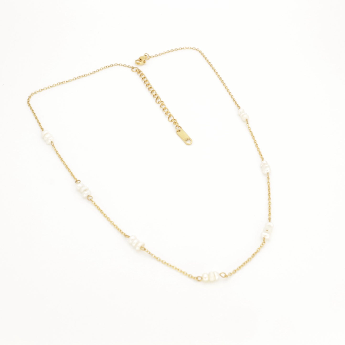 ALEJA Necklace